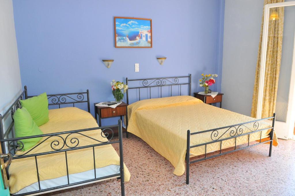 Oasis Hotel Theodoros & Litsa Galaris Agia Marina  객실 사진