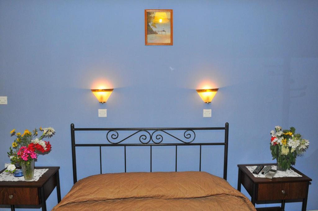 Oasis Hotel Theodoros & Litsa Galaris Agia Marina  외부 사진